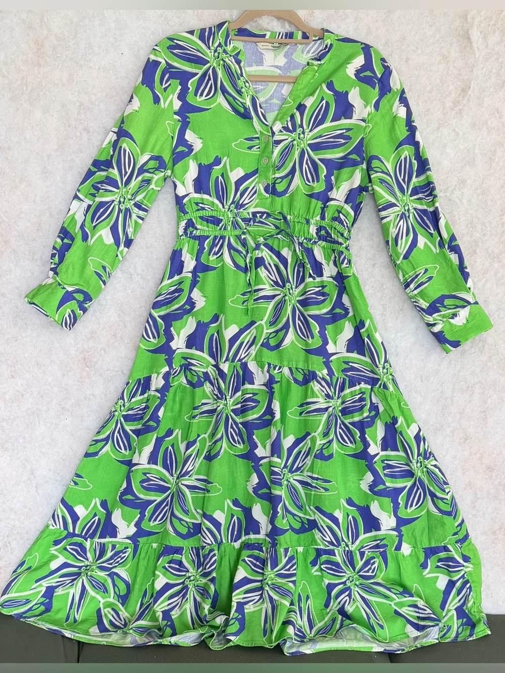 Urban Outfitters Green Floral Midi Dress with Blue & White Accents (SKU849)